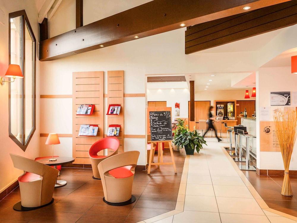 Ibis Saint-Lo Hotel Exterior photo