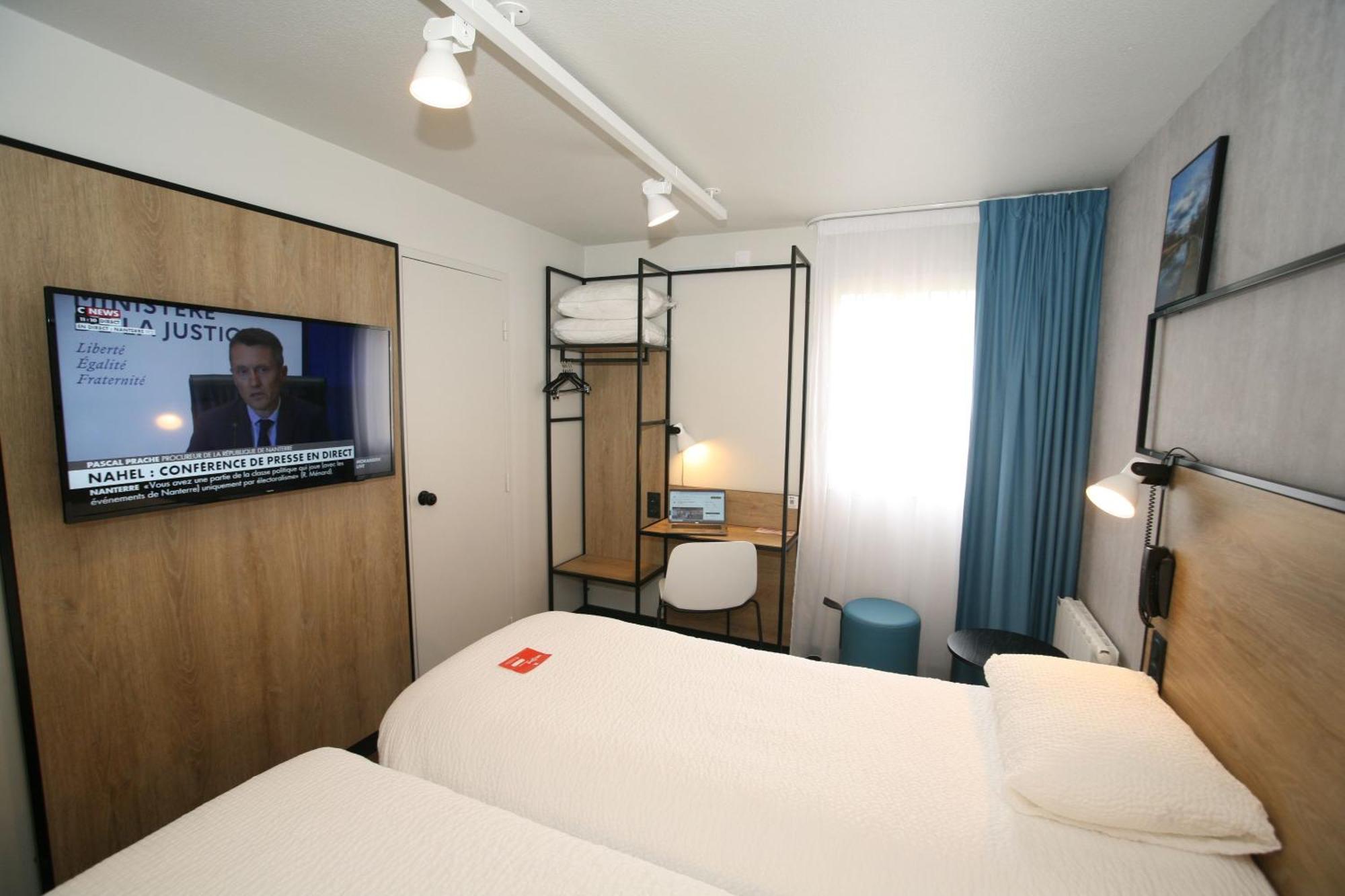 Ibis Saint-Lo Hotel Exterior photo